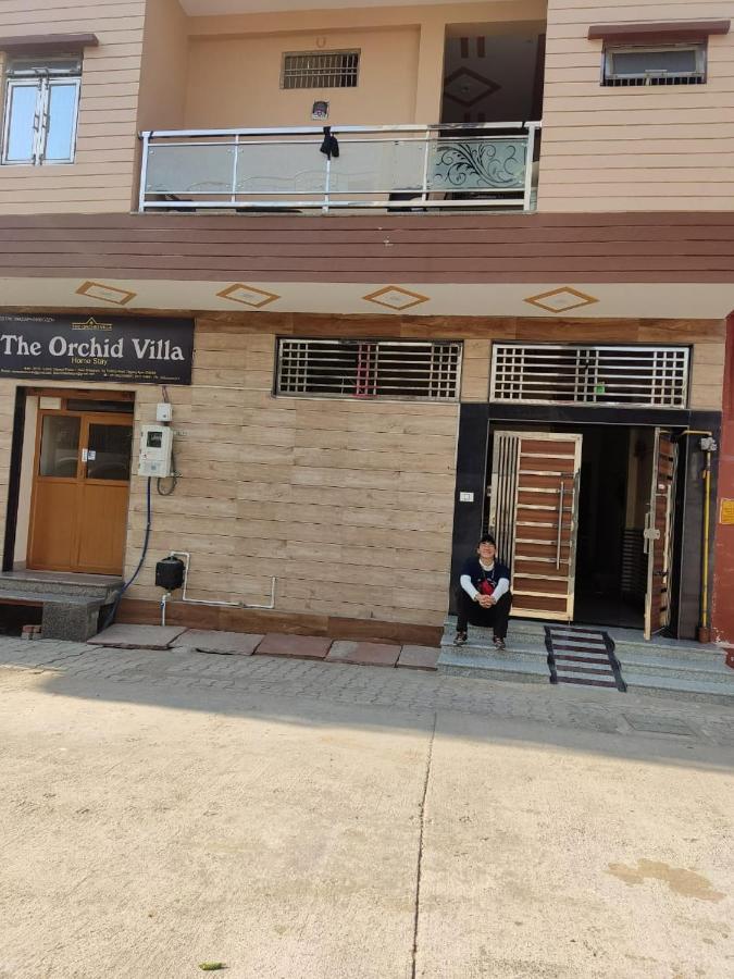 The Orchid Villa Homestay - Walkable Distance From Taj Mahal Агра Екстериор снимка