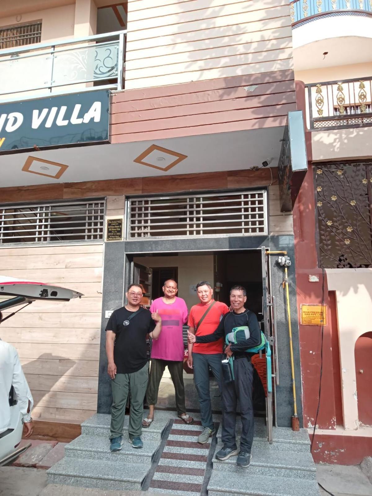 The Orchid Villa Homestay - Walkable Distance From Taj Mahal Агра Екстериор снимка